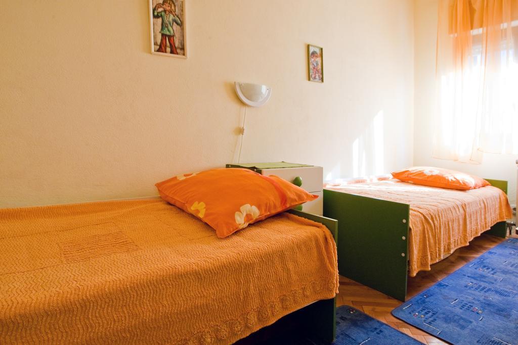 Apartments Dragan Trogir Chambre photo