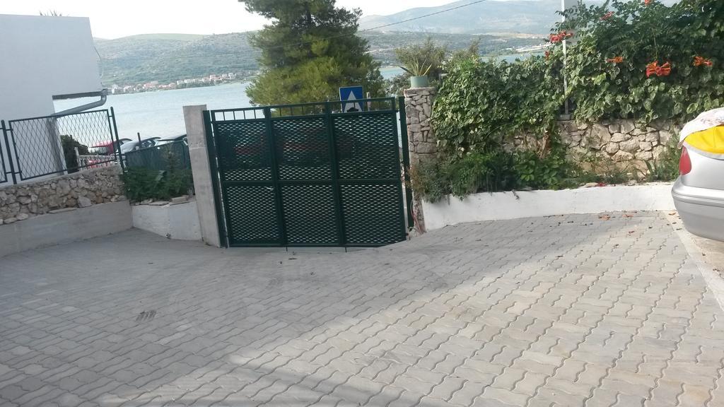 Apartments Dragan Trogir Extérieur photo